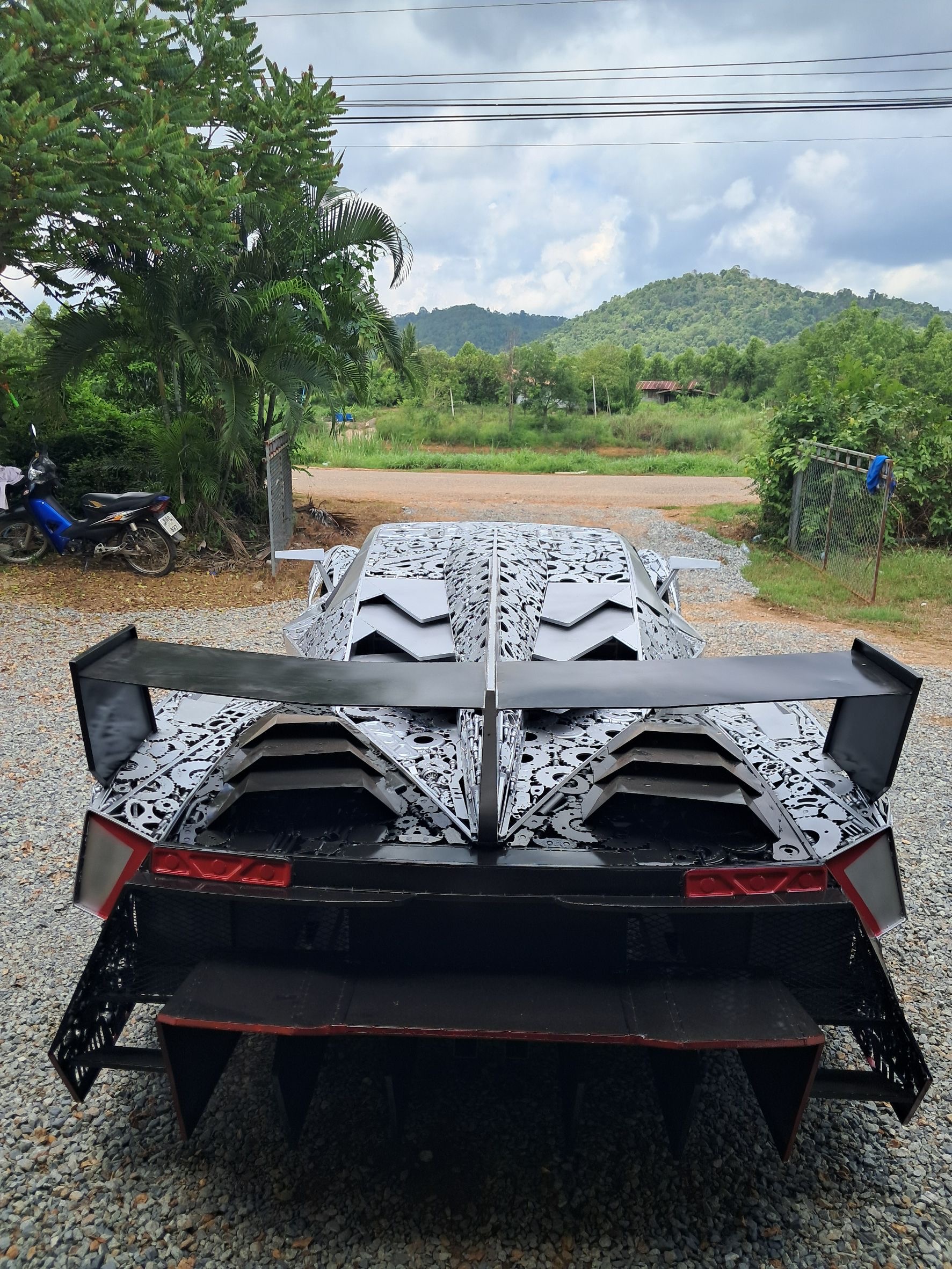 Supercar en Métal